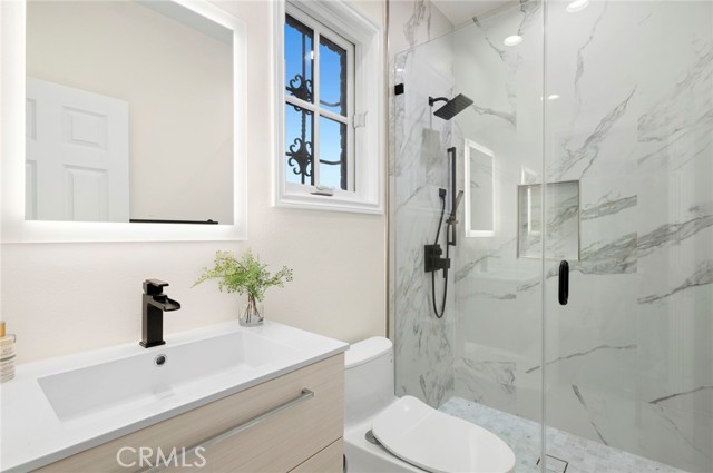 MLS #OC25227184 image #30