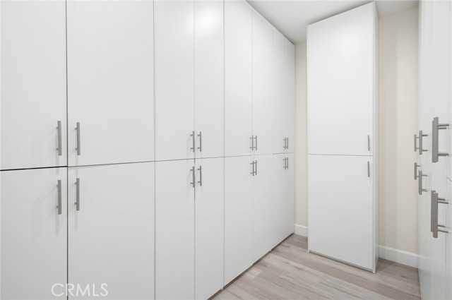 MLS #OC25227184 image #38