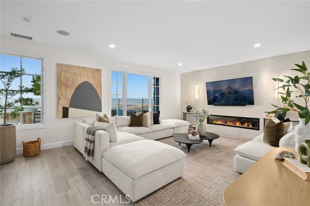 MLS #OC25227184 image #6