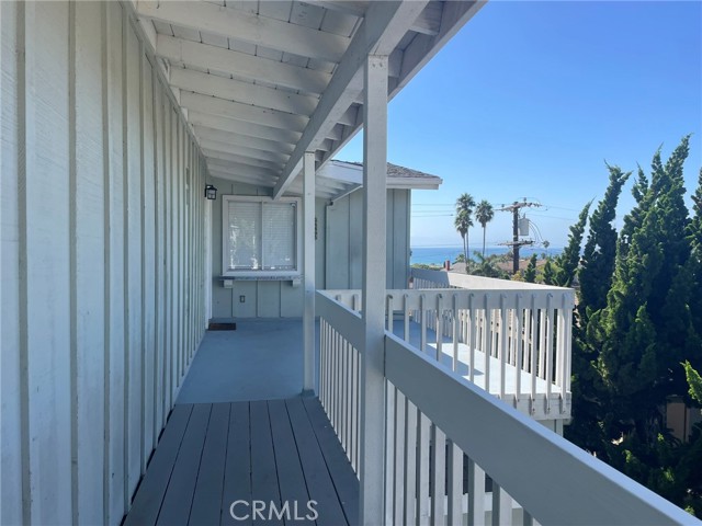 MLS #OC25227263 image #1