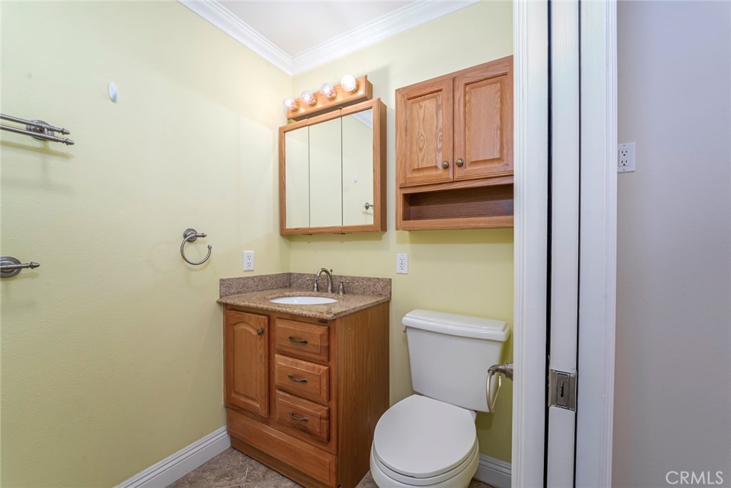 MLS #OC25227311 image #23