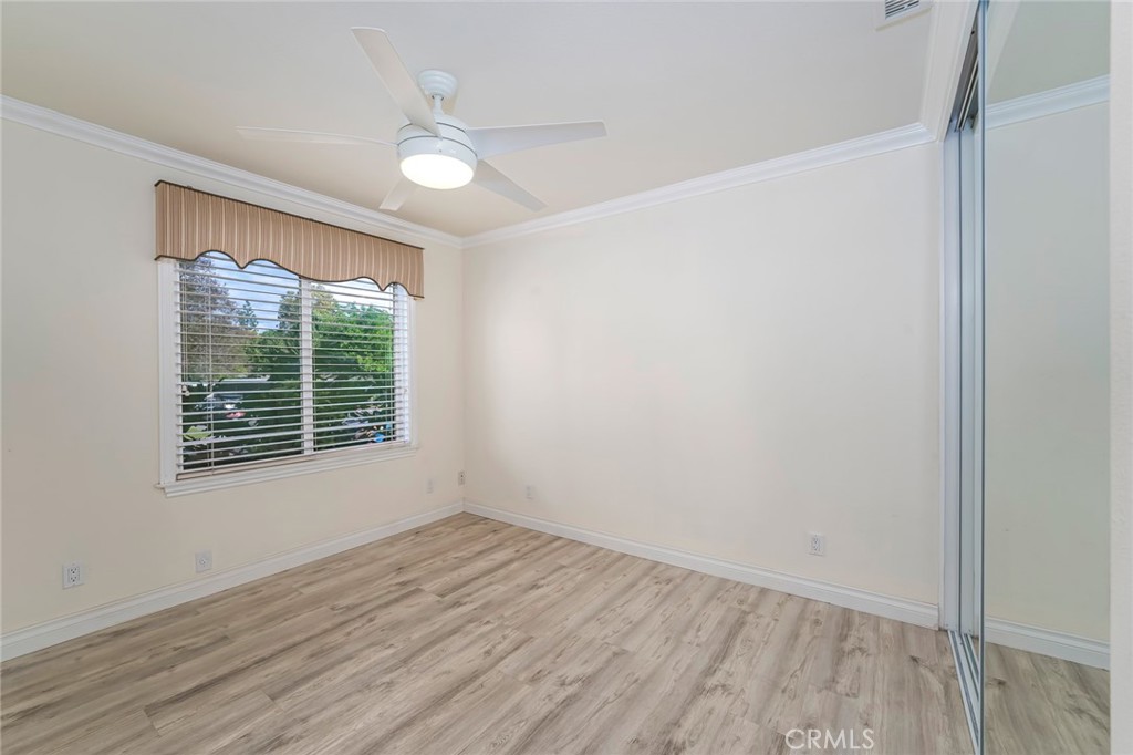 MLS #OC25227311 image #33