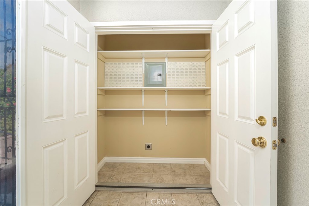 MLS #OC25227311 image #36