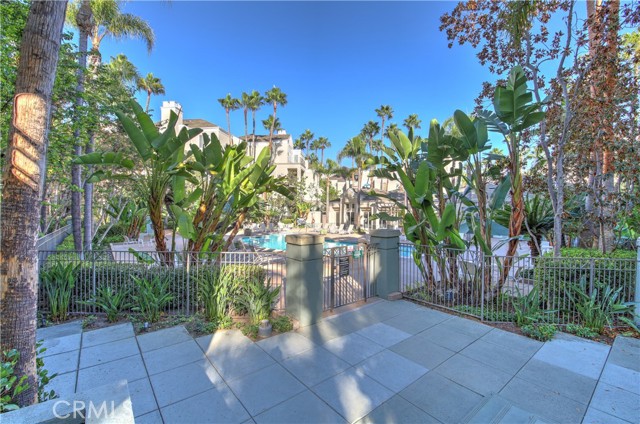 MLS #OC25227328 image #21