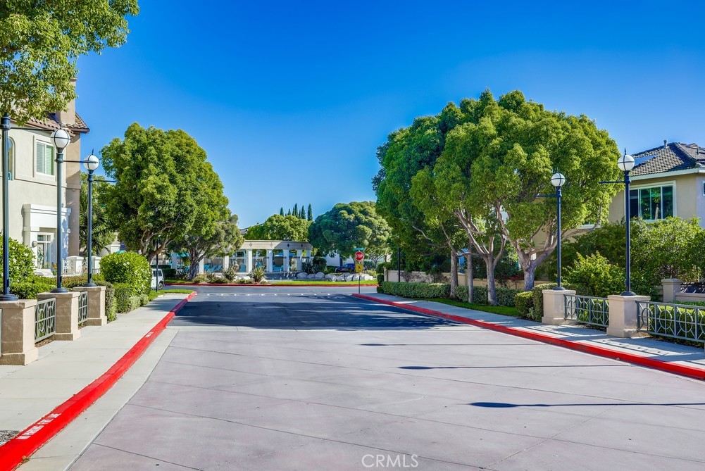 MLS #OC25227346 image #49