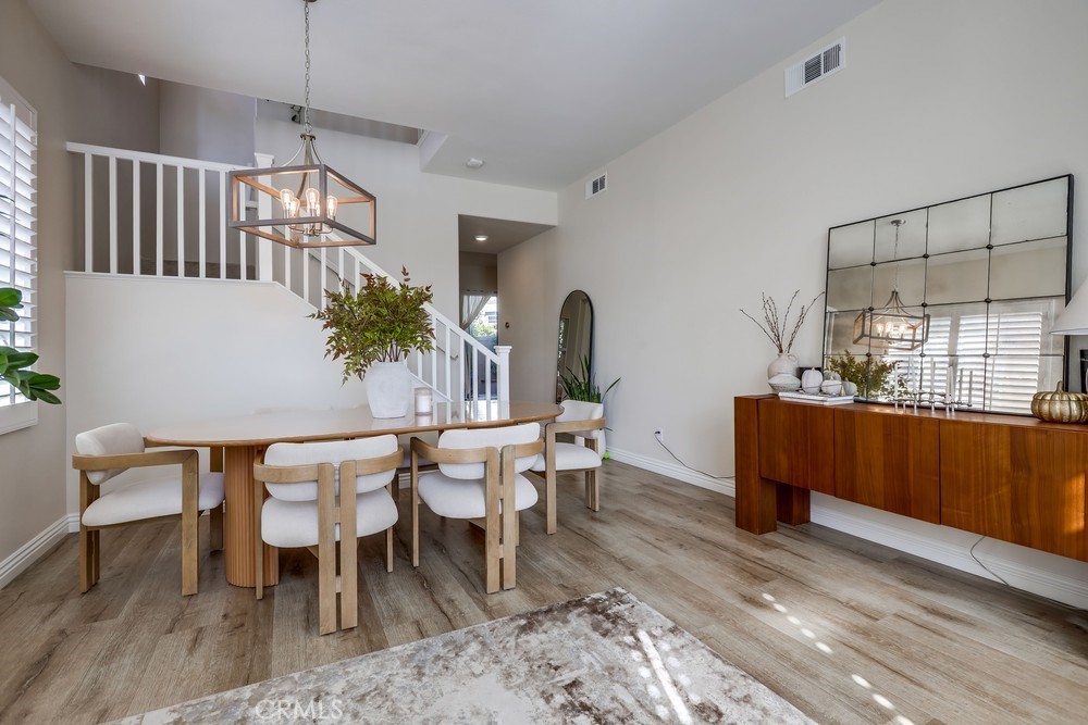 MLS #OC25227346 image #7