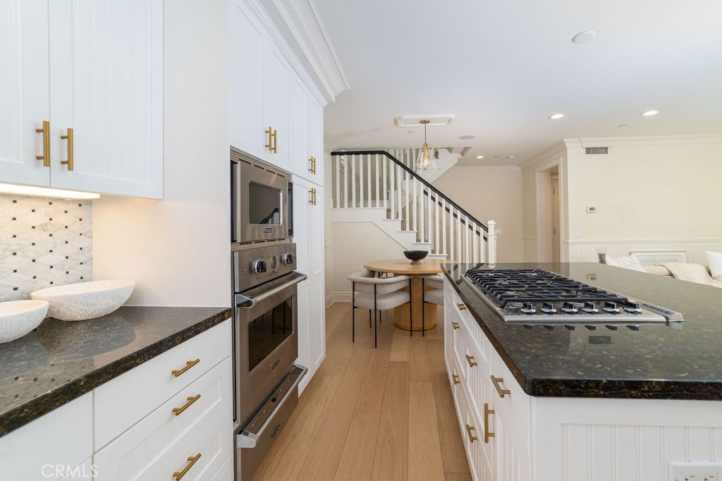 MLS #OC25225888 image #16