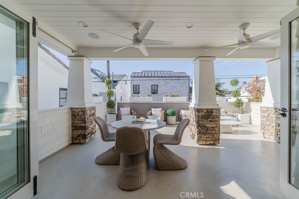 MLS #OC25225888 image #19