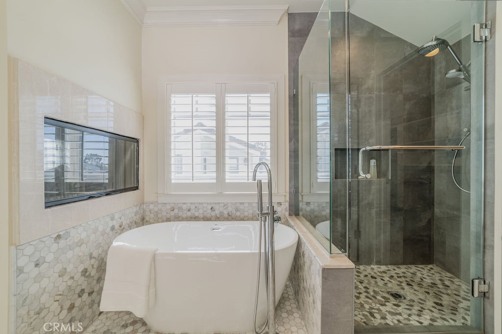 MLS #OC25225888 image #30