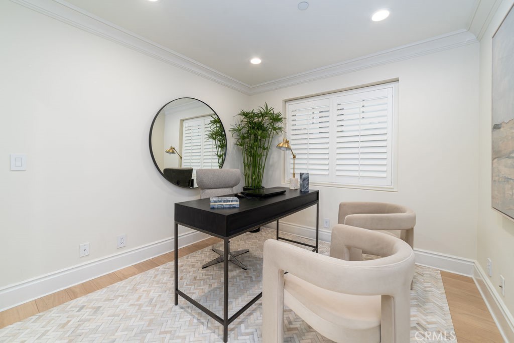 MLS #OC25225888 image #7