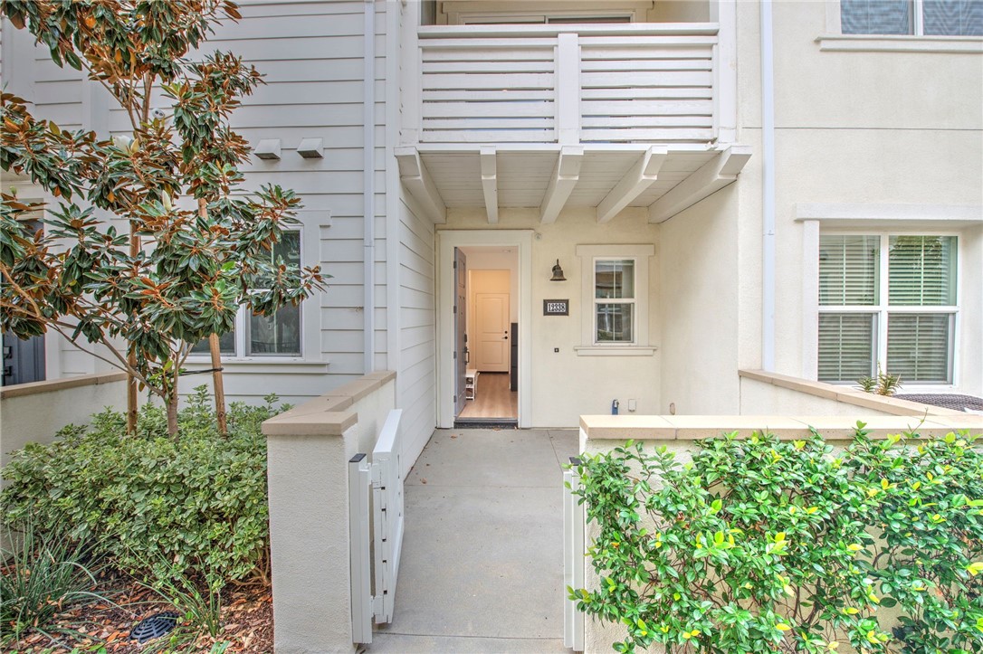 MLS #OC25227460 image #2