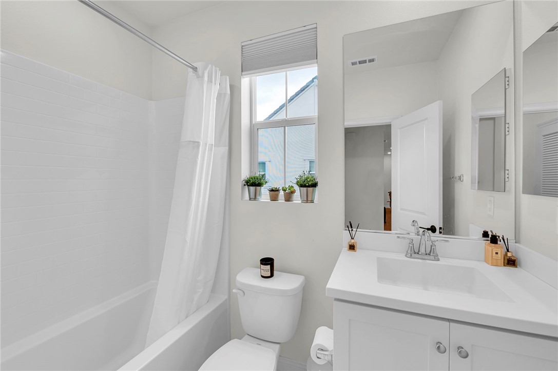 MLS #OC25227460 image #21