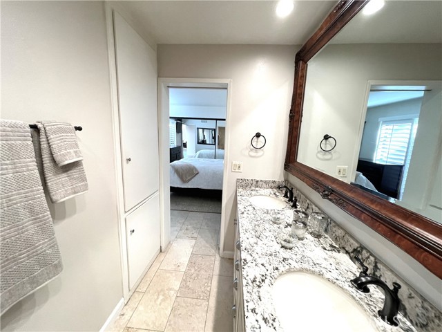 MLS #OC25227496 image #11