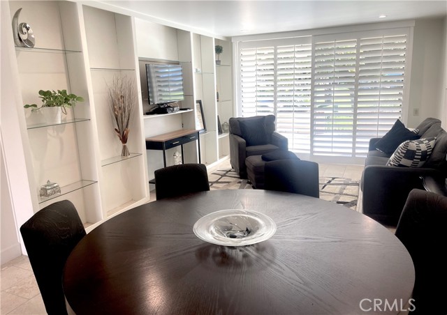 MLS #OC25227496 image #5