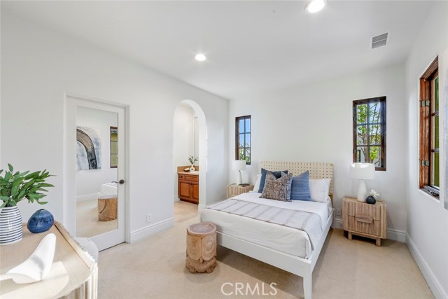 MLS #OC25227548 image #27