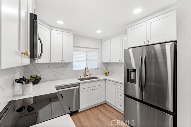 MLS #OC25227561 image #16