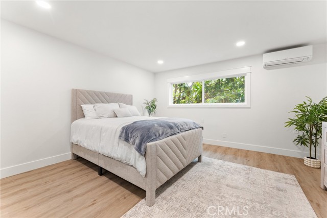 MLS #OC25227561 image #19