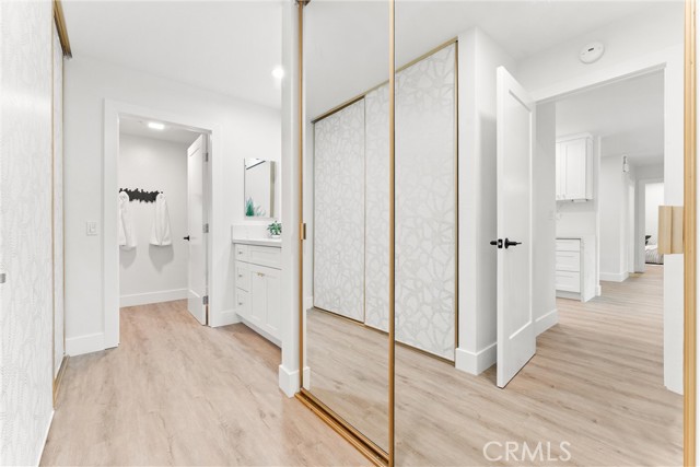 MLS #OC25227561 image #23