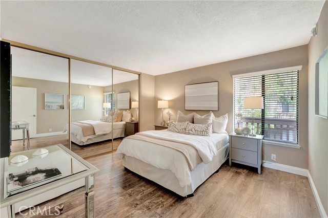 MLS #OC25227592 image #17