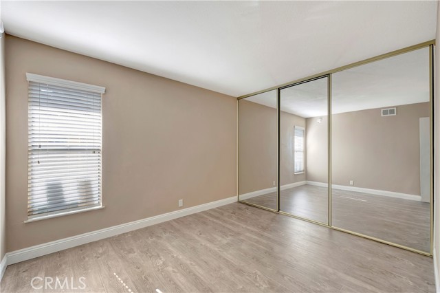 MLS #OC25227592 image #23