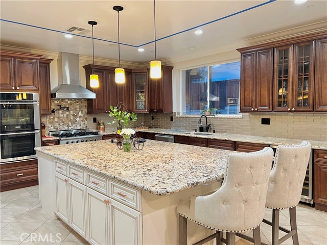 MLS #OC25227594 image #8