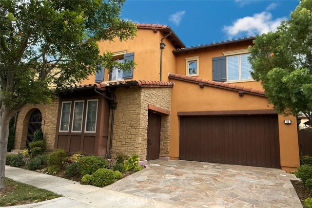 MLS #OC25227601 image #1