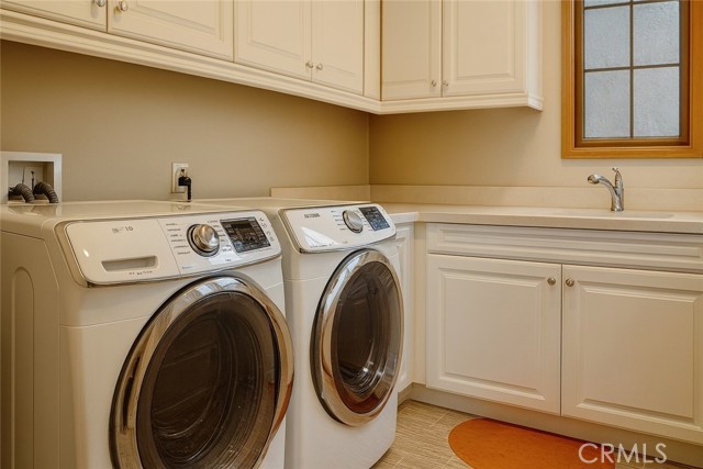 MLS #OC25227601 image #19