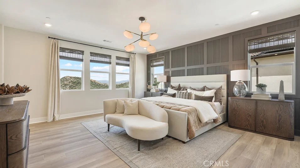 MLS #OC25227703 image #11