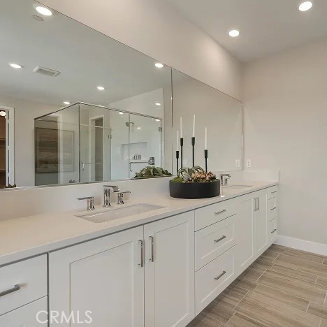 MLS #OC25227703 image #15