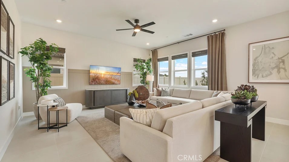 MLS #OC25227703 image #7