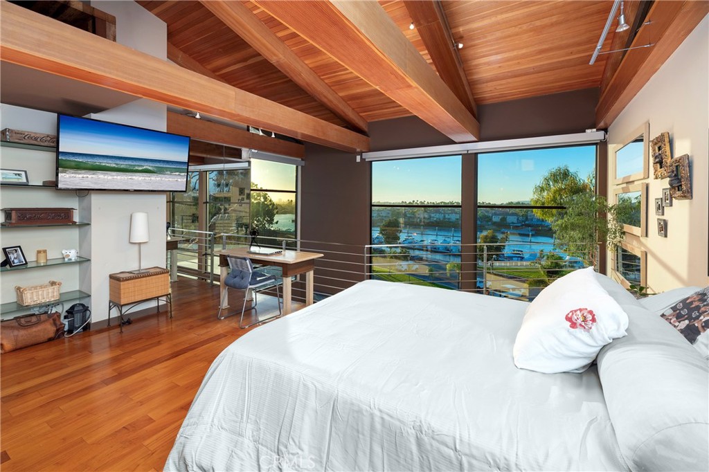 MLS #OC25227752 image #15