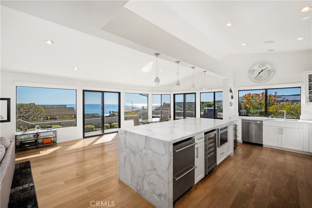 MLS #OC25227786 image #14