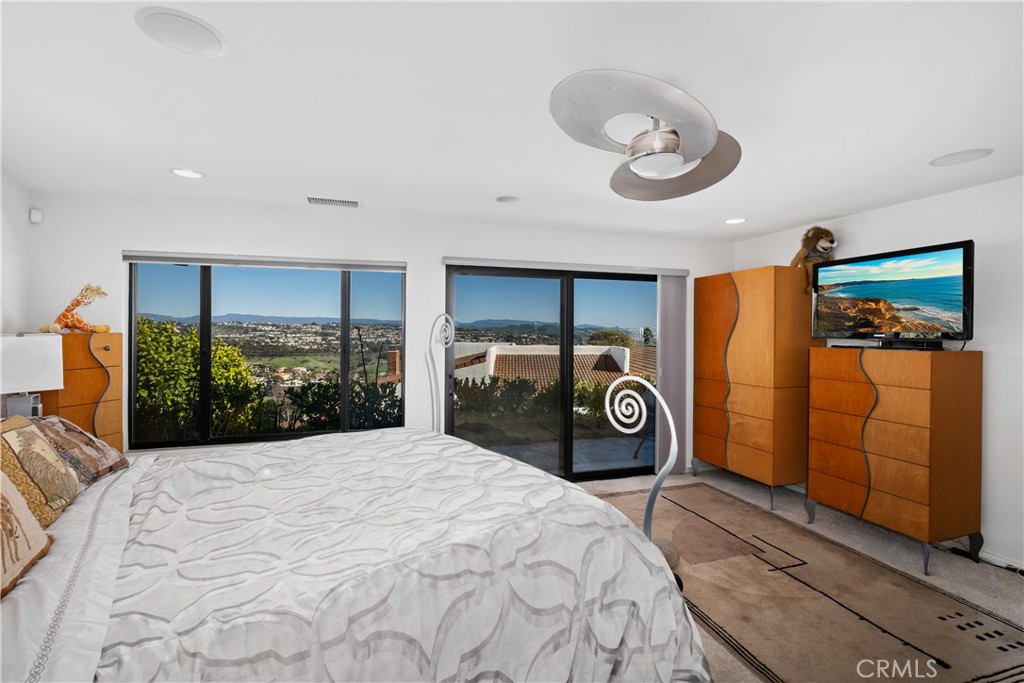 MLS #OC25227786 image #24