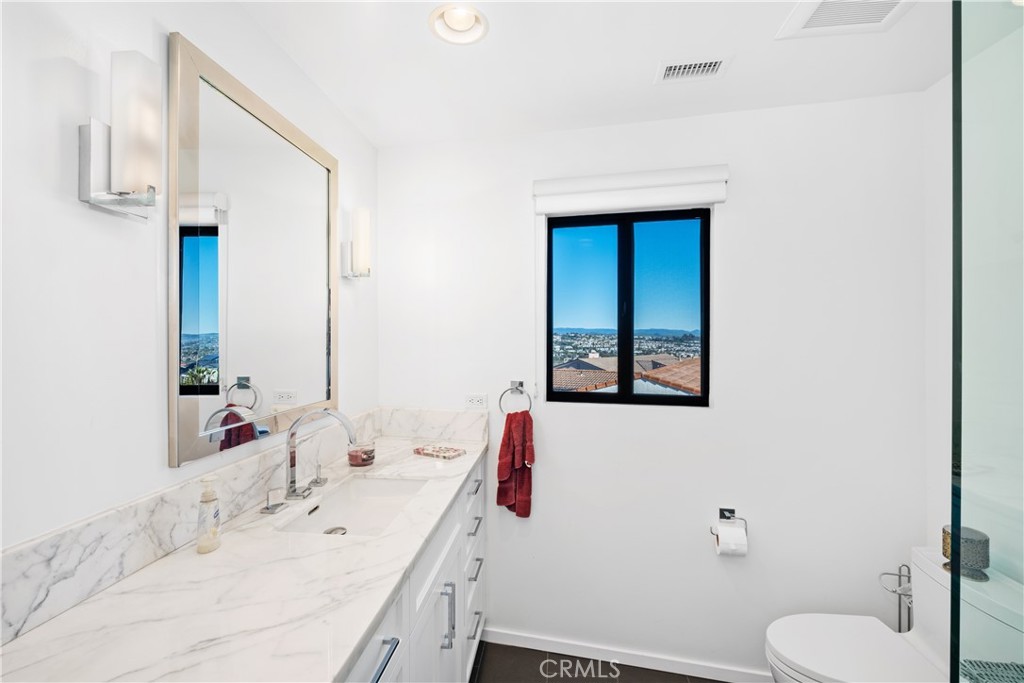 MLS #OC25227786 image #31