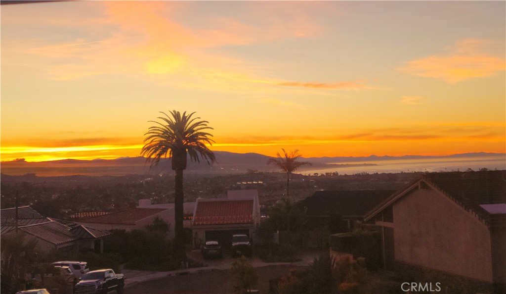 MLS #OC25227786 image #40