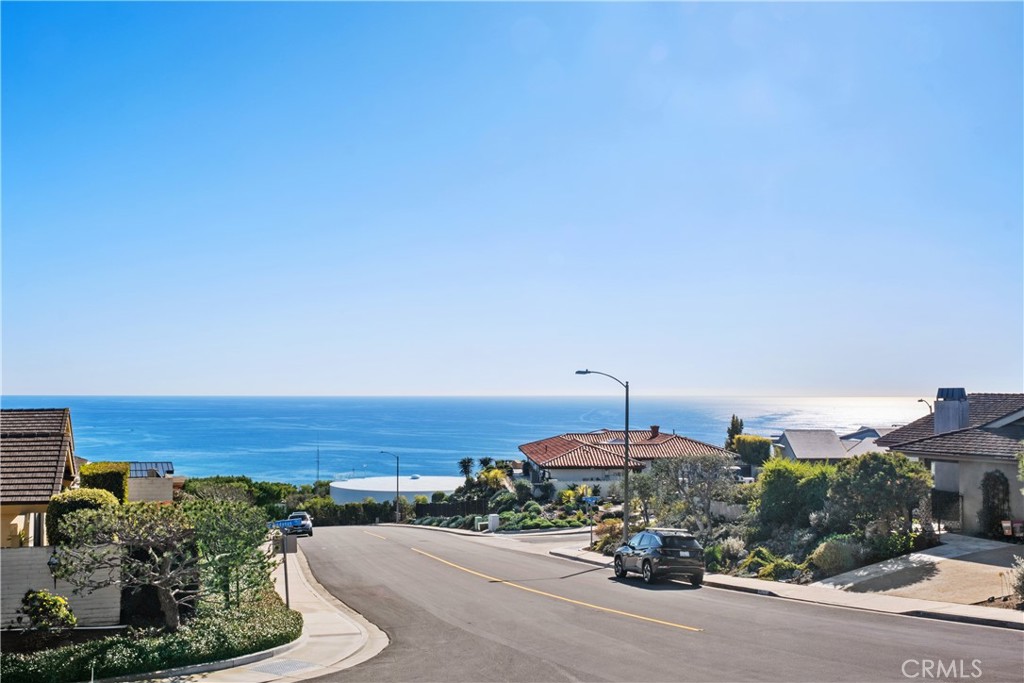 MLS #OC25227786 image #8