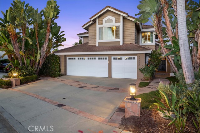 MLS #OC25227820 image #1