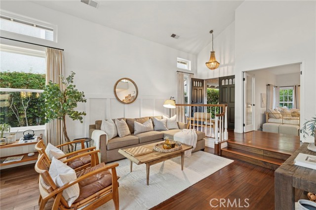 MLS #OC25227820 image #10