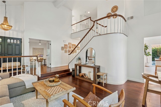 MLS #OC25227820 image #12