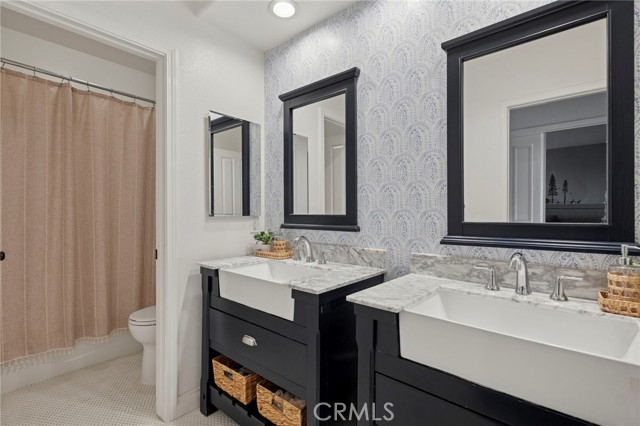 MLS #OC25227820 image #35