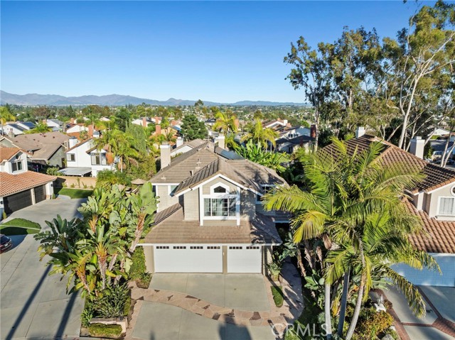 MLS #OC25227820 image #40