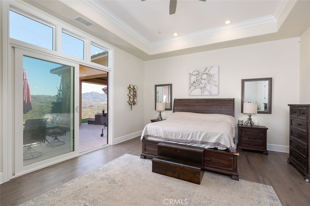 MLS #OC25227826 image #13