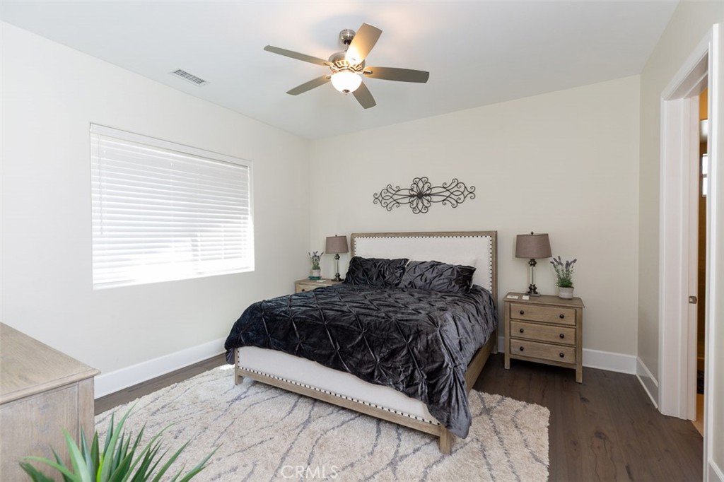 MLS #OC25227826 image #24