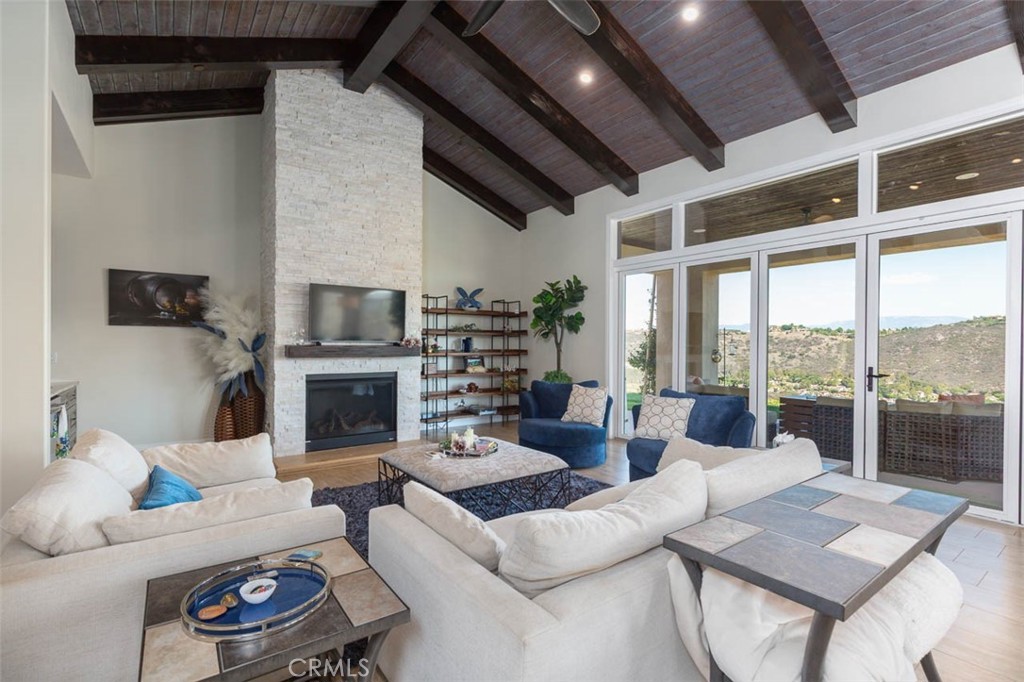 MLS #OC25227826 image #3