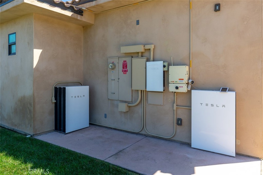 MLS #OC25227826 image #37