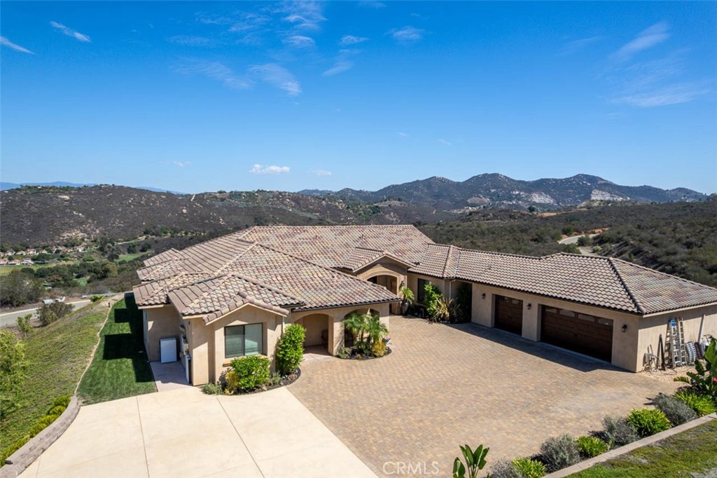 MLS #OC25227826 image #40