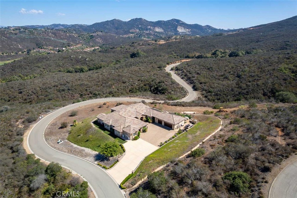 MLS #OC25227826 image #41