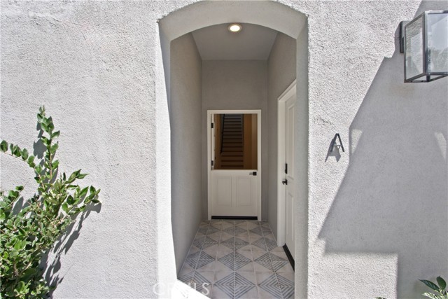 MLS #OC25227868 image #1