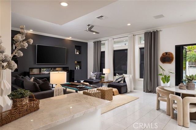 MLS #OC25227897 image #16