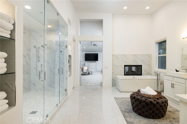 MLS #OC25227897 image #27